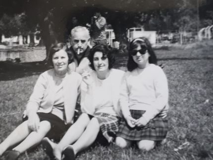 Fenerbahçe - Suzan teyzem, Babam, annem ve ben - 1966