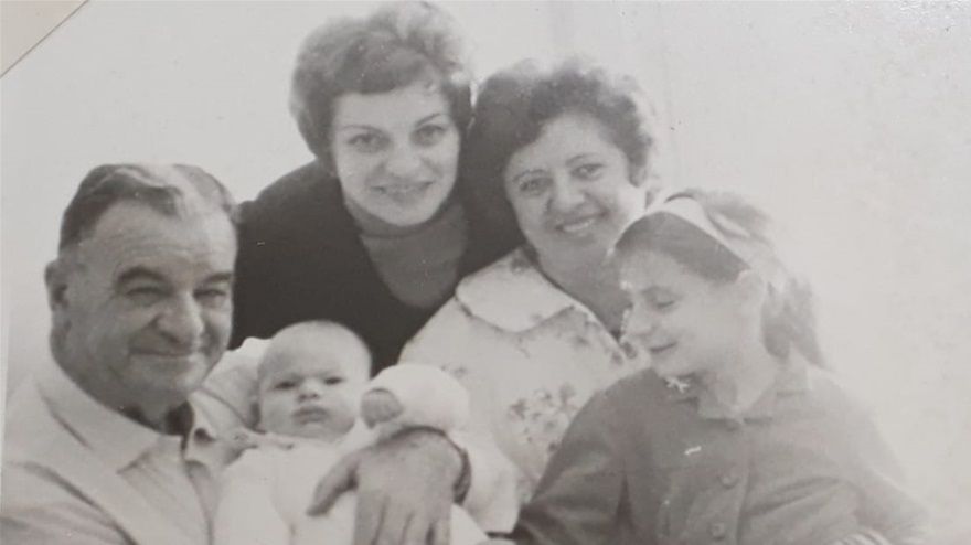 Dayım Yosef, Dalia, Tante Viki, Vikita ve Yosi Sasson - 1966