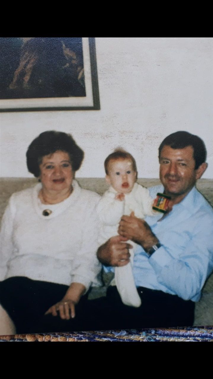 Tante Viki - Moşe ve torunu Nitzan